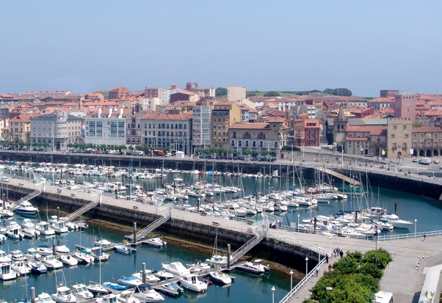 Escuela de navegación en Gijón